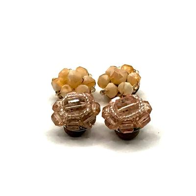 Set Of 2 Clip On Earrings 