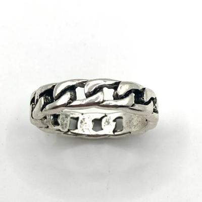 Cuban Chain Link Ring Size 7.5 Silvertone