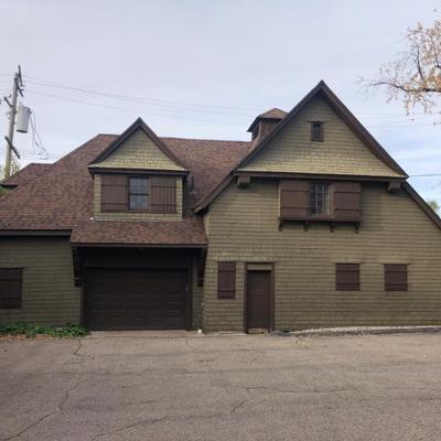 Sale Photo Thumbnail #3