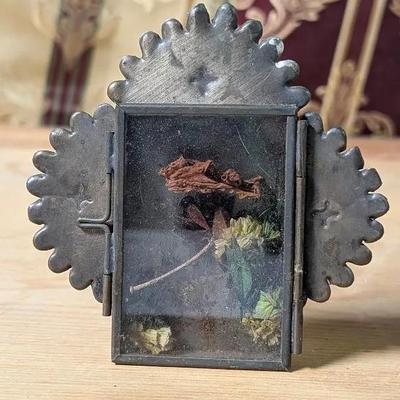 Mexican Tin Nicho With Dried Flowers 