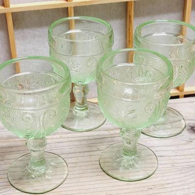Set Of 4 Vintage Indiana Glass Co Tiara Chantilly Green