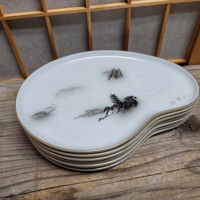 Japanese Pagoda Shrine Snack Plates - 7 Pieces