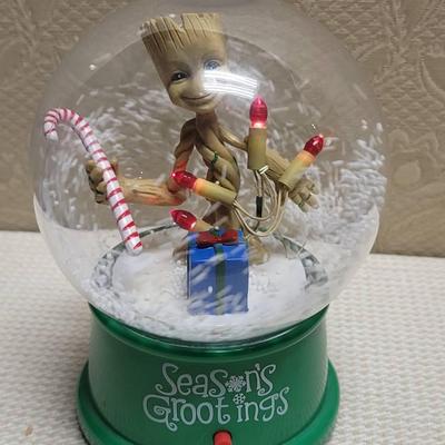 Marvel Groot Musical Snow Globe Works