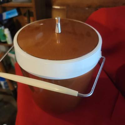 Lucite Ice Bucket Copper and Cream Colors Vintage 
