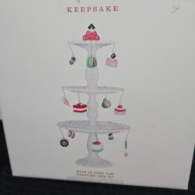 Sale Photo Thumbnail #435