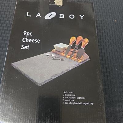 Sale Photo Thumbnail #884