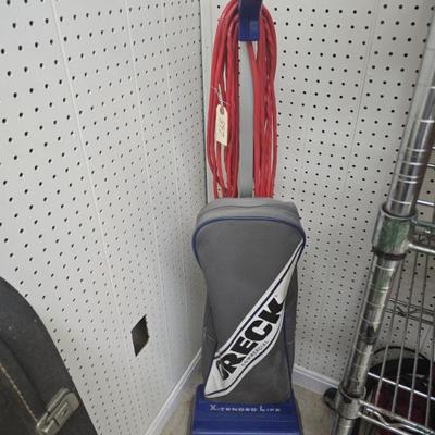 Sale Photo Thumbnail #820