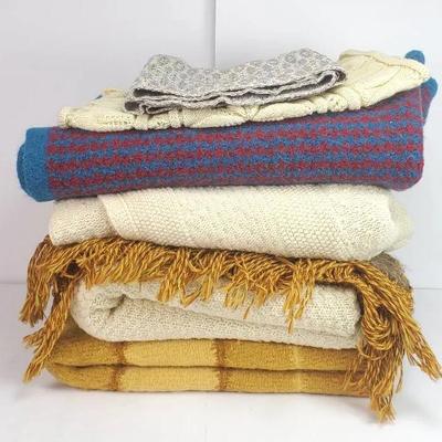 Hand Knitted Wool Blankets & Pillow Cover