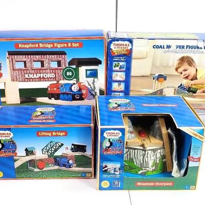 Unopened Thomas The Tank Engine Coal Hopper Set; Plus Knapford Bridge & More