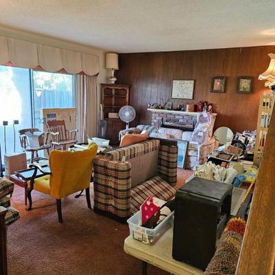 Sale Photo Thumbnail #129