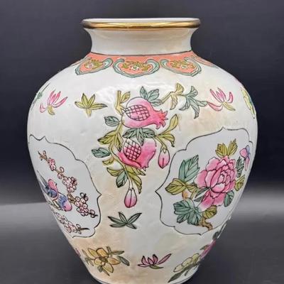 Japanese Rose Painted Vase 