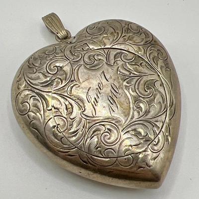 Antique Sterling Silver Heart-Shaped Locket Pendant dated 1910
