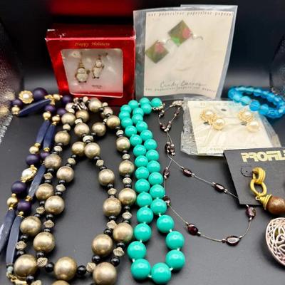 Costume Jewelry Lot