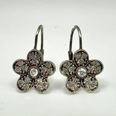 Sterling Silver Sparkling Flower Jewelry Stamped 925