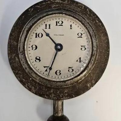 Antique Waltham Automobile Clock with Knob Wind