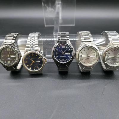 Lot of 5 Men’s Wristwatches – Assorted Styles
