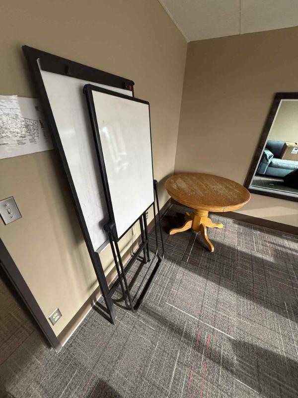 Sale Photo Thumbnail #21