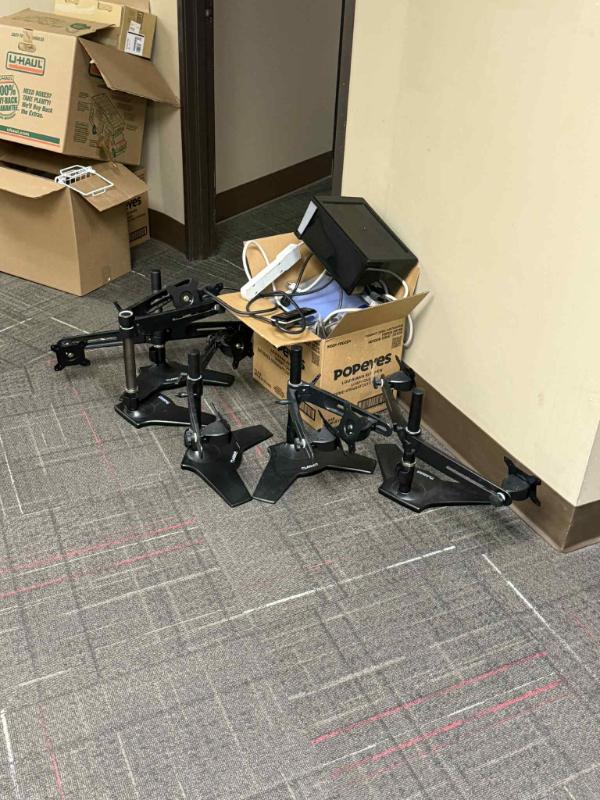 Sale Photo Thumbnail #20