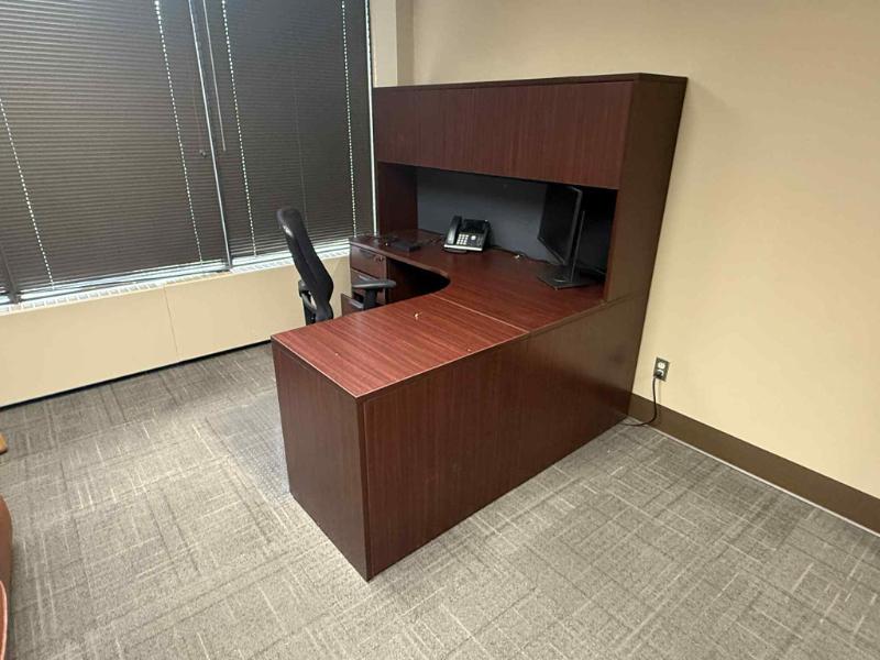 Sale Photo Thumbnail #24