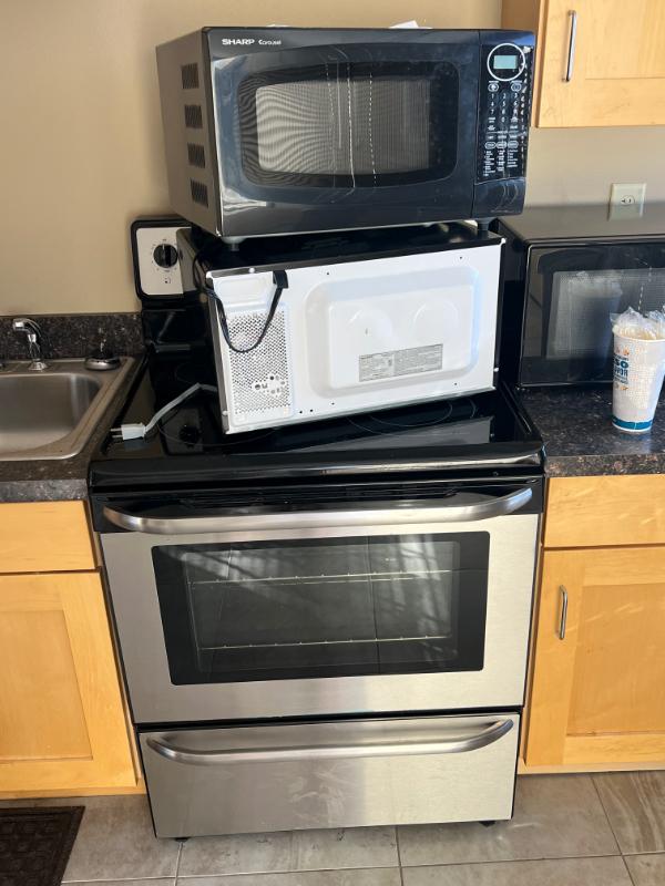 Sale Photo Thumbnail #3