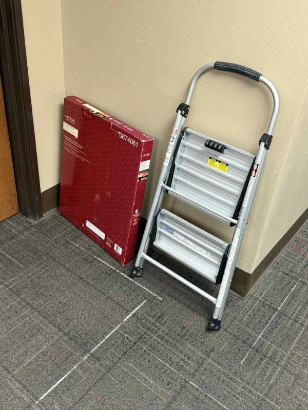 Sale Photo Thumbnail #11