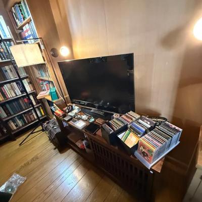 Sale Photo Thumbnail #245