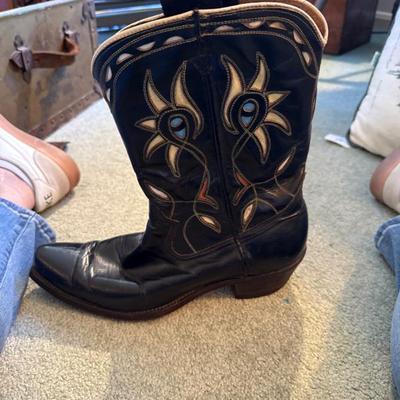 Sale Photo Thumbnail #258