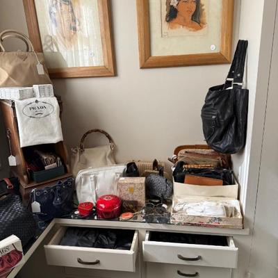 Sale Photo Thumbnail #135