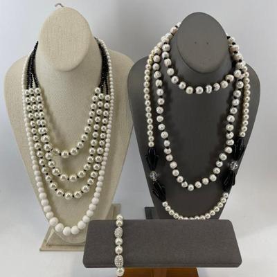 Sale Photo Thumbnail #76