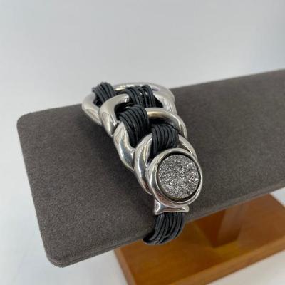 Sale Photo Thumbnail #51