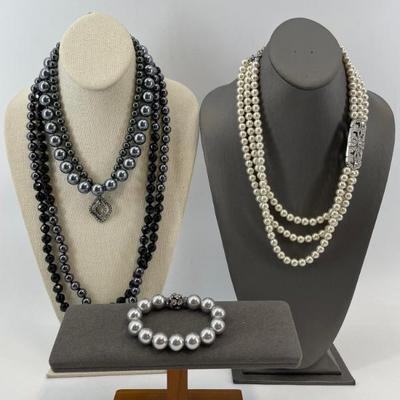 Sale Photo Thumbnail #204