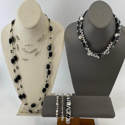 Sale Photo Thumbnail #54