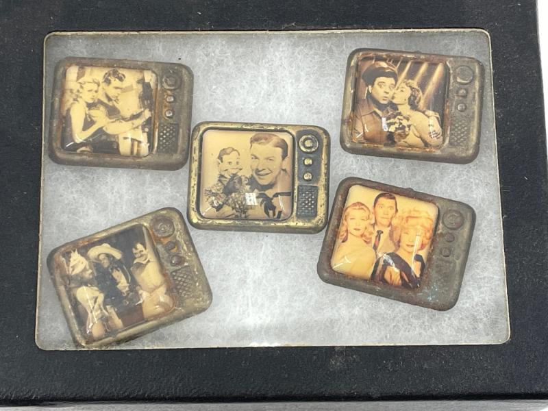 Sale Photo Thumbnail #370