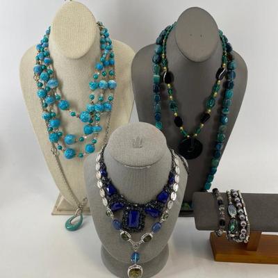 Sale Photo Thumbnail #77