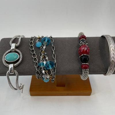 Sale Photo Thumbnail #209