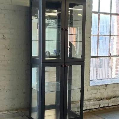 Chinese Style Illuminated, Mirror-Back Display Cabinet