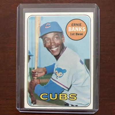 1969 Topps Baseball Card. Ernie Banks - Chicago Cubs. Card #20