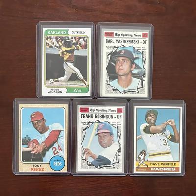 Vintage 1970s Baseball Cards. Reggie Jackson, Carl Yastrzemski, Frank Robinson, and More