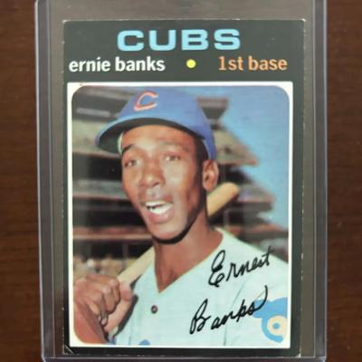 1971 Topps Baseball Card. Ernie Banks - Chicago Cubs. Card #525