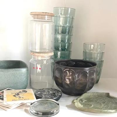 Housewares with Barware, Ceramic and Metal Decor