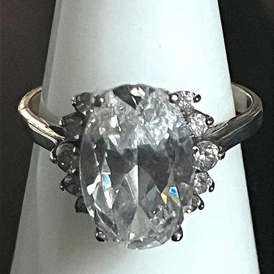 Sterling Silver .925 Crystal Ring