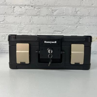 Honeywell Fire Safe with Handle