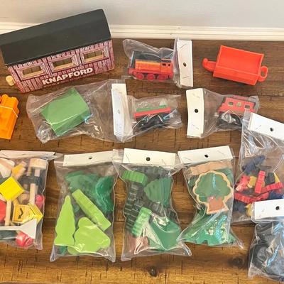Thomas & Friends Cars, Accessories, Trees, Signs & More