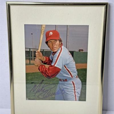 Autographed MIke Schmidt Photograph W/COA.jpg
