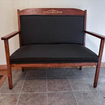 Foyer/Entryway Bench.jpg