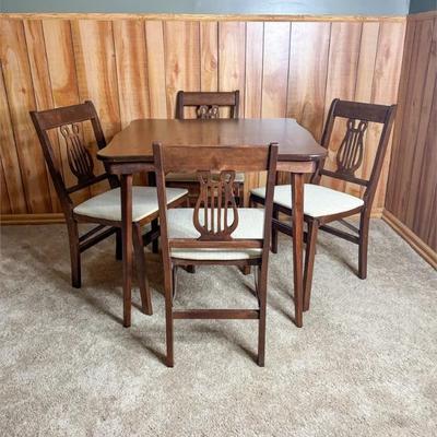 Stakmore Collapsible Lyre Dining Set.jpg