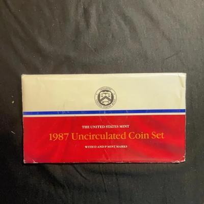 1987 - Uncirculated Coin Set With D And P Mint Marks