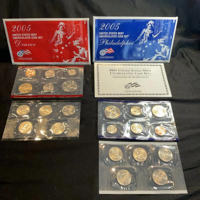  2005 United States Mint Uncirculated Coin Set Denver and Philadelphia