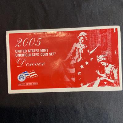 2005 United States Mint – Uncirculated Coin Set Denver and ￼Philadelphia 