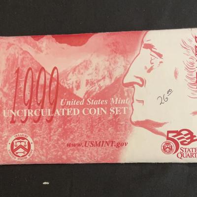 1999 United States Mint - Uncirculated Coin Set Denver And Philadelphia